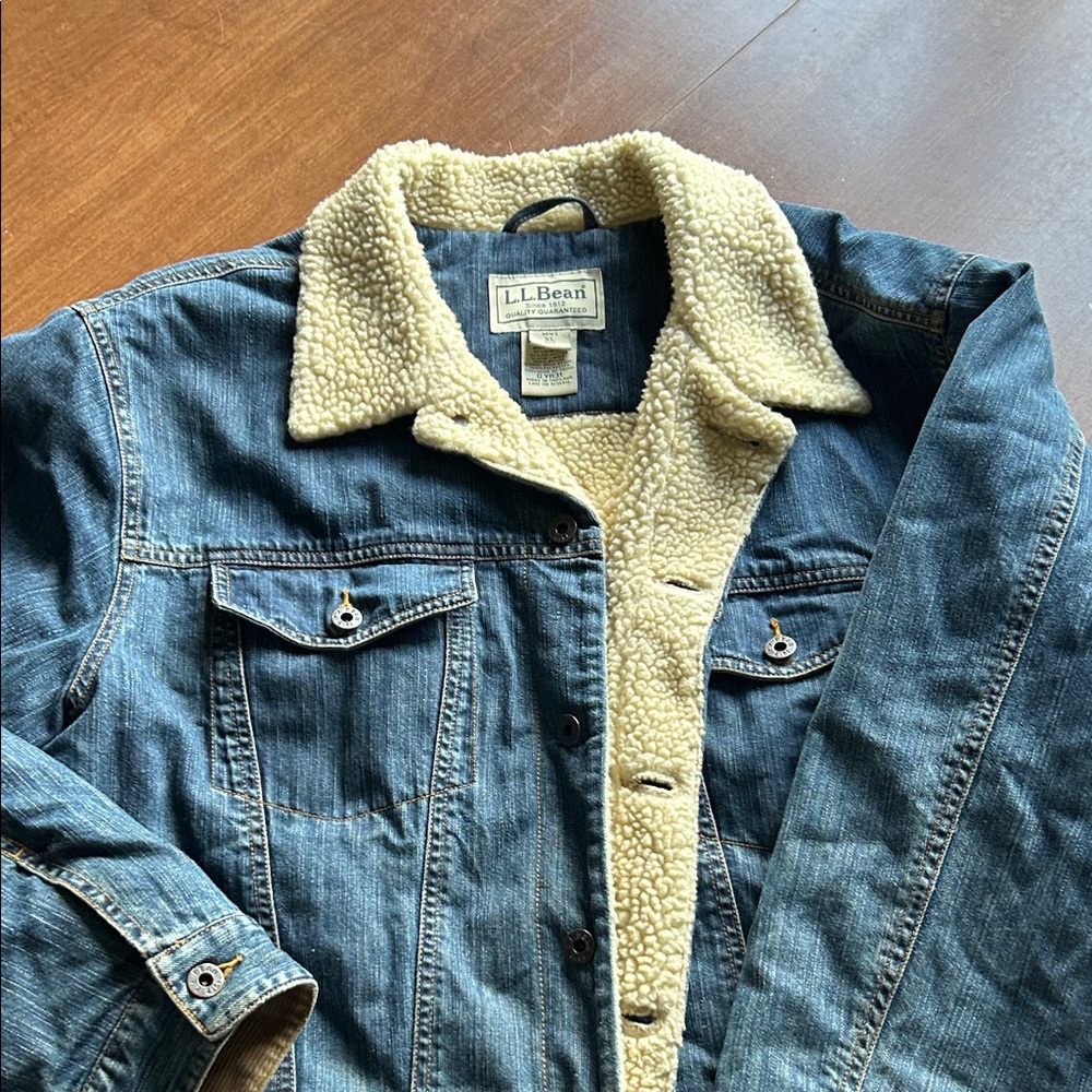 L.L. Bean Denim Jacket with Cream Sherpa Lining men’s size XL